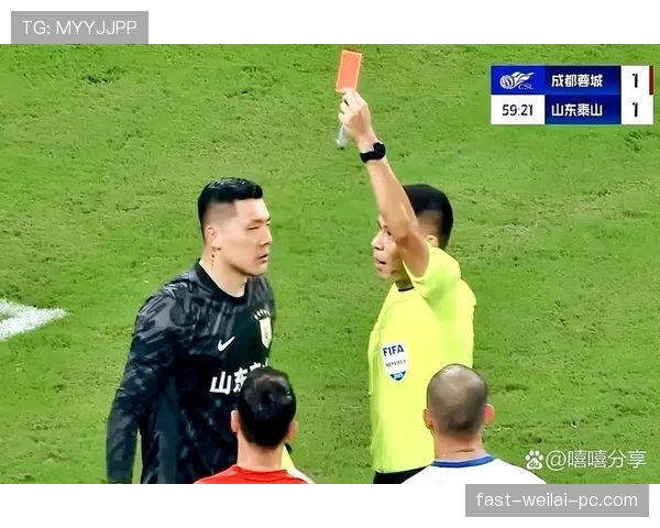 明显得分机会被破坏，裁判如何判定是否该出红牌？